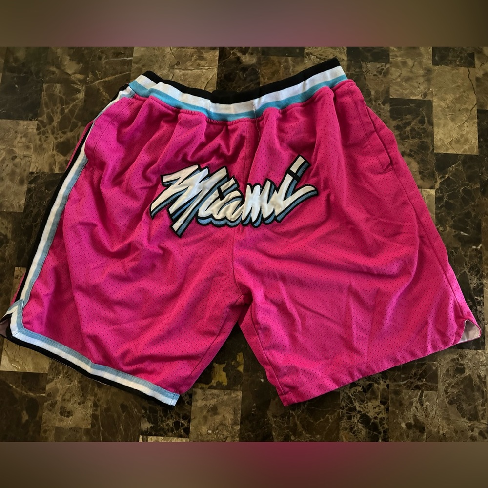Miami heat NBA shorts size XL. Great condition except drawstring missing.